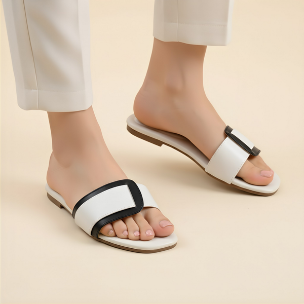 white slipper 0019